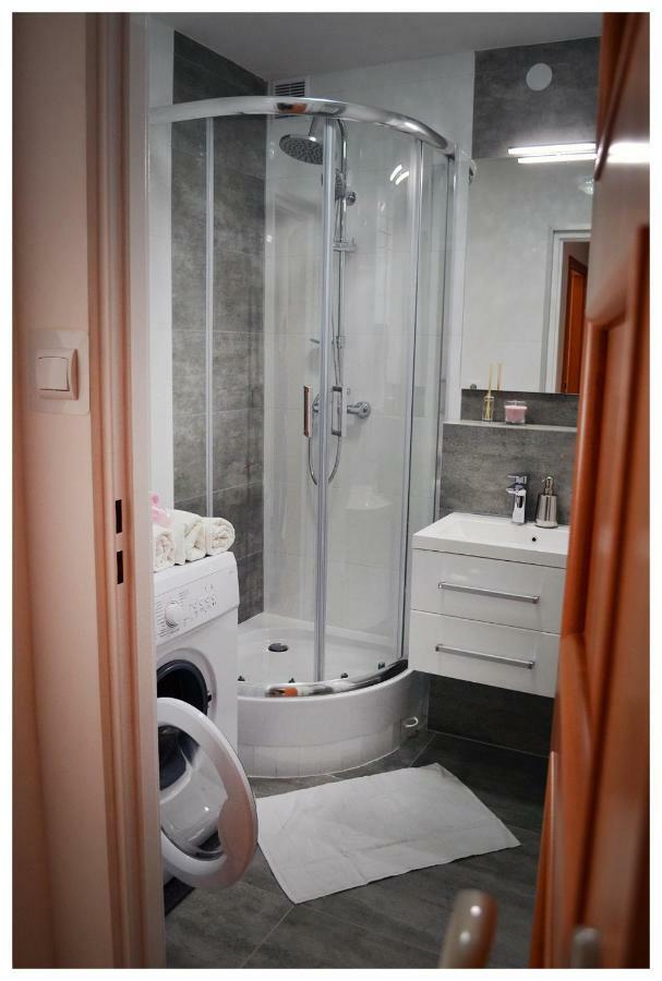 Color24 Apartament Stalowa Wola Bagian luar foto